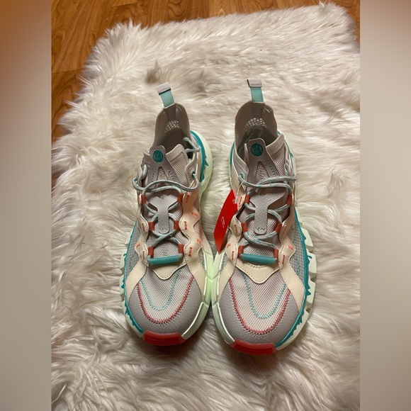 Li-Ning Wade Essence 2.3 Lite Sneakers main image 4